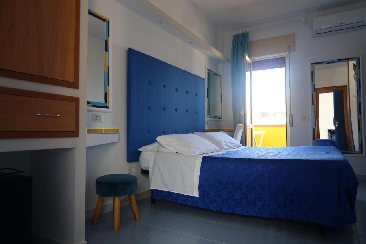 Hotel Cristina 디아망테 외부 사진