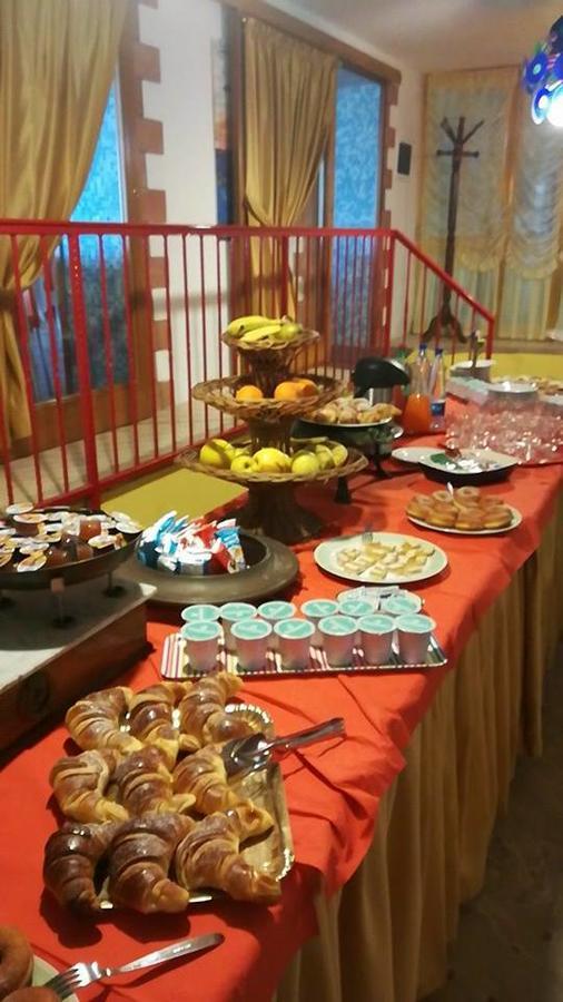 Hotel Cristina 디아망테 외부 사진