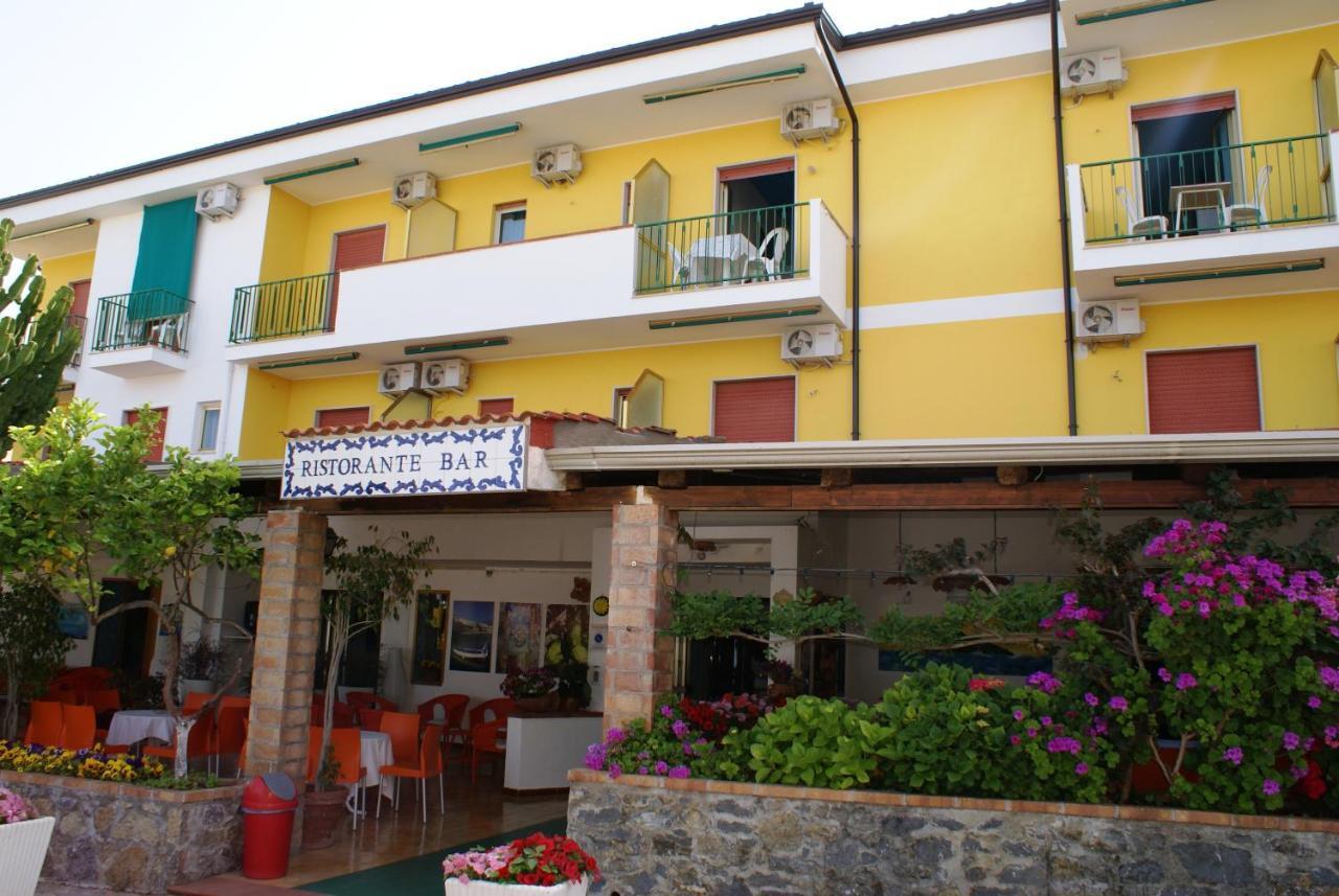 Hotel Cristina 디아망테 객실 사진